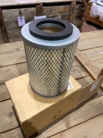 Pallet of Baldwin Air Filters Approx 66 boxes