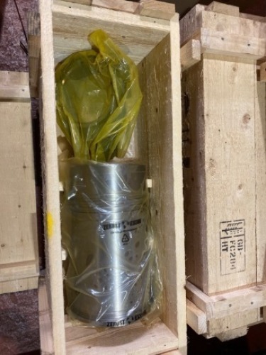 Caterpillar cylinder and con rod