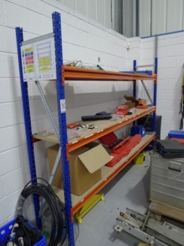 1 bay of light duty boltless steel racking 280 cm x 200cm (contents not included)