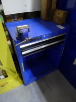 Clarke HD Plus 2 drawer tool cabinet with small vice