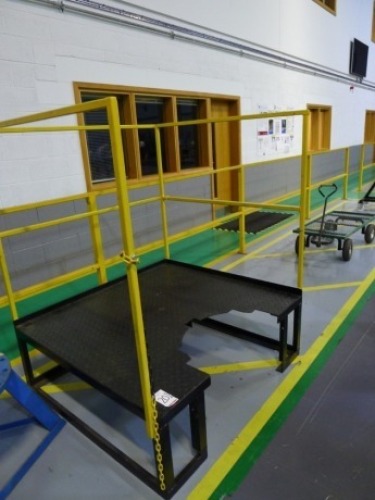 Rossendale 250 Kg capacity welded steel machine access platform 130cm x 120-cm x 155cm