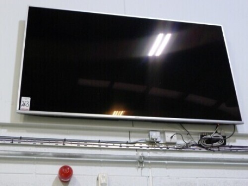 Samsung 75 inch flat screen display