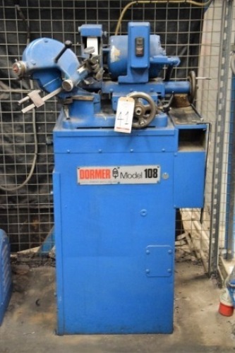 Dormer Model 108 tool sharpening machine (Bay 2)