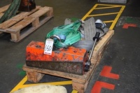 Unbranded pemanent lifting magnet (Bay 2)