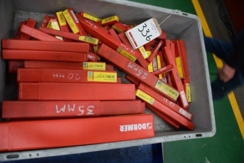 Large quantity of Dormer taper shank drills, taps etc (Quality clinic)