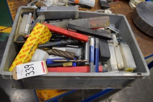 Large quantity of drills, reamers and taps (Quality clinic)