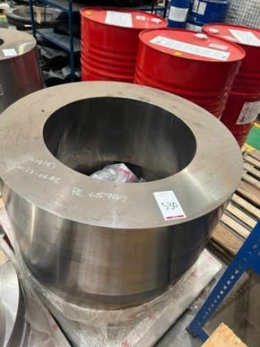 2 26" CL900 Hub Forging ASTM A694 F60 Finish M/C Size: OD 880mm x ID 560mm x 360mm Thk, NACE MR-01-75 & Certs EN 10204 3.1