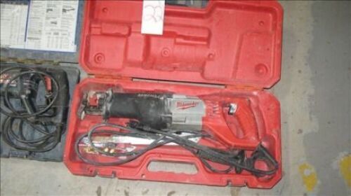 Milwaukee Sawzall *** PLEASE NOTE: This lot is offered subject to bulk bid offer on lot 118