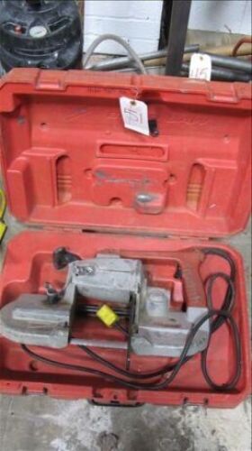 Milwaukee Hitorq band saw cat# 6236 *** PLEASE NOTE: This lot is offered subject to bulk bid offer on lot 118