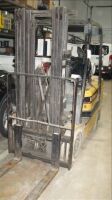 Catepillar propane forklift, m/n GC25K, S/N AT82C-00922, approx 4700 lbs at 24", believed to be approx 1999 *** PLEASE NOTE: This lot is offered subject to bulk bid offer on lot 118