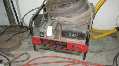 Dyna Millenium 5000 generator *** PLEASE NOTE: This lot is offered subject to bulk bid offer on lot 118
