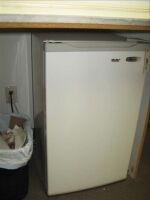 Haier office refrig *** PLEASE NOTE: This lot is offered subject to bulk bid offer on lot 118