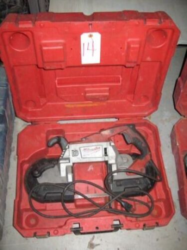 Milwaukee Deep Cut Band Saw *** PLEASE NOTE: This lot is offered subject to bulk bid offer on lot 118