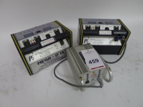 2 Cine Power Mega D 15 NIMH Batteries with Charger